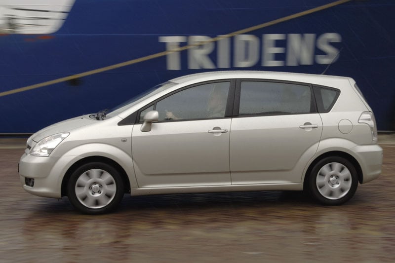 Toyota Corolla Verso 2.2 D-4D