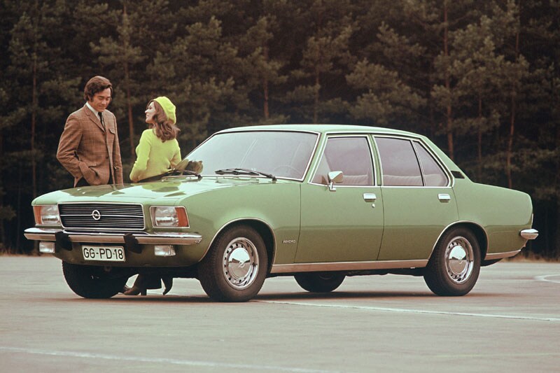 Opel Rekord D, Luxus, 1972-1977