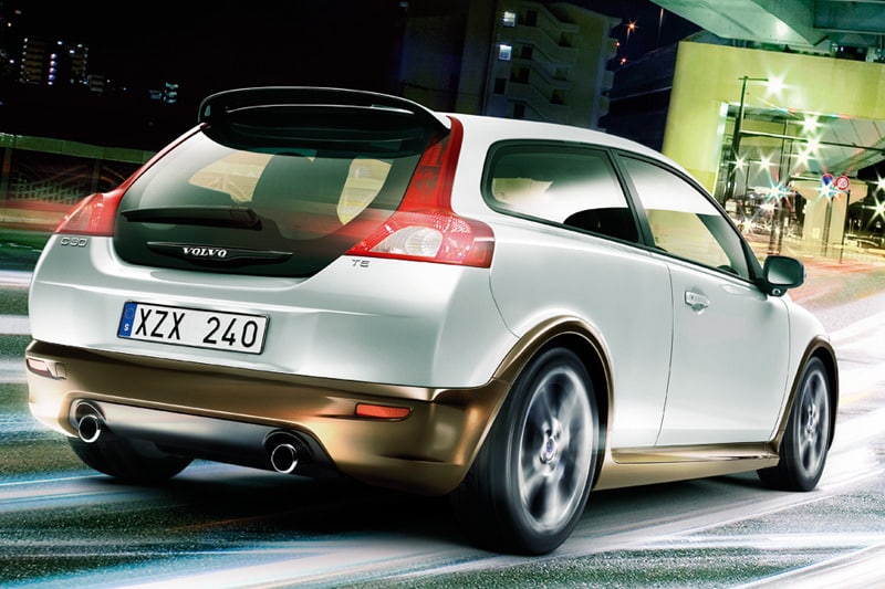 Volvo c30 advertorial