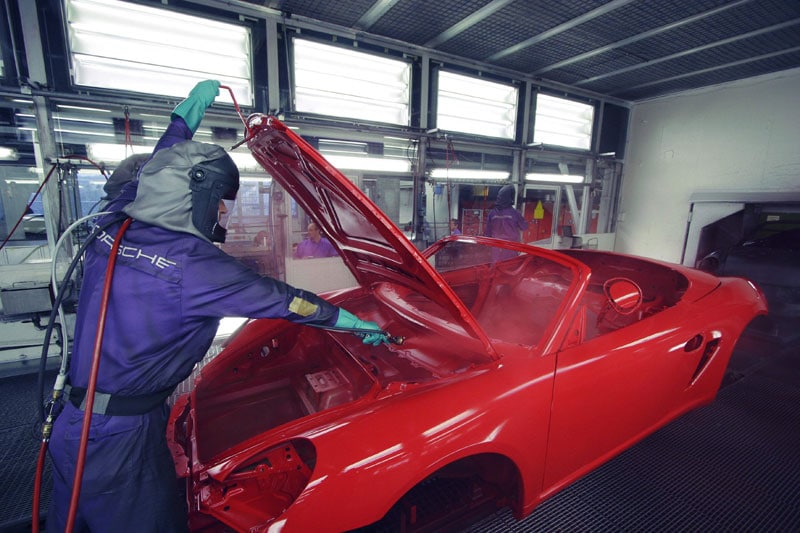 Porsche lakstraat Zuffenhausen