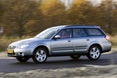 Subaru Legacy Outback 2.5i Executive (2007)