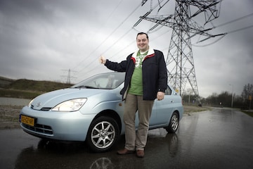 Toyota Prius klokje rond