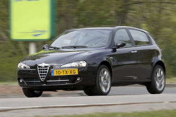 Alfa Romeo 147 1.9 JTDm Blackline
