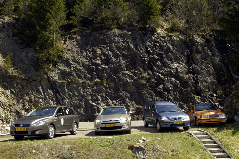 Fiat Croma-Citroën C5-Dacia Logan-Volvo 460