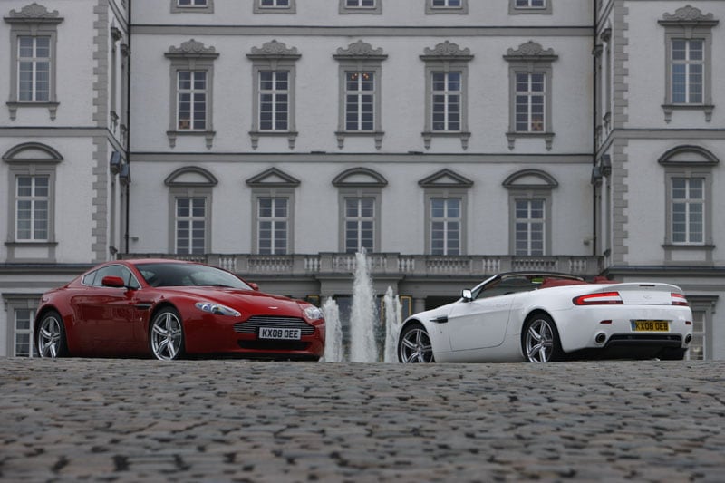 Aston Martin V8 Vantage en Roadster