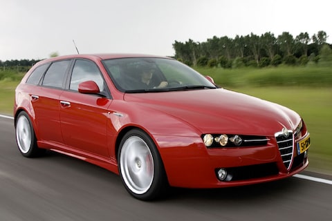 Alfa Romeo 159 Sportwagon 3.2 V6 Q4 TI (2007)