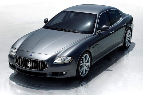 Maserati Quattroporte in het nieuw