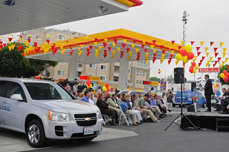 Eerste publieke waterstoftankstation in Californië