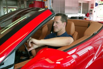Michael Schumacher met Ferrari California