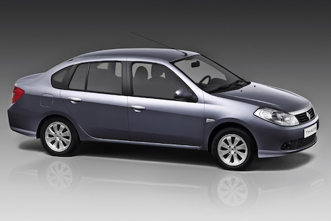 Clio met kofferbak in het nieuw