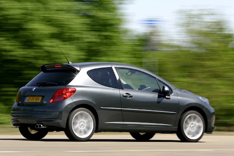 Peugeot 207 RC (2007)