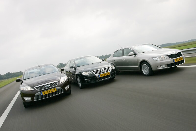 Skoda Superb-Ford Mondeo-Volkswagen Passat