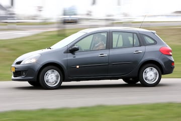 Renault Clio Estate TCE 100 Dynamique