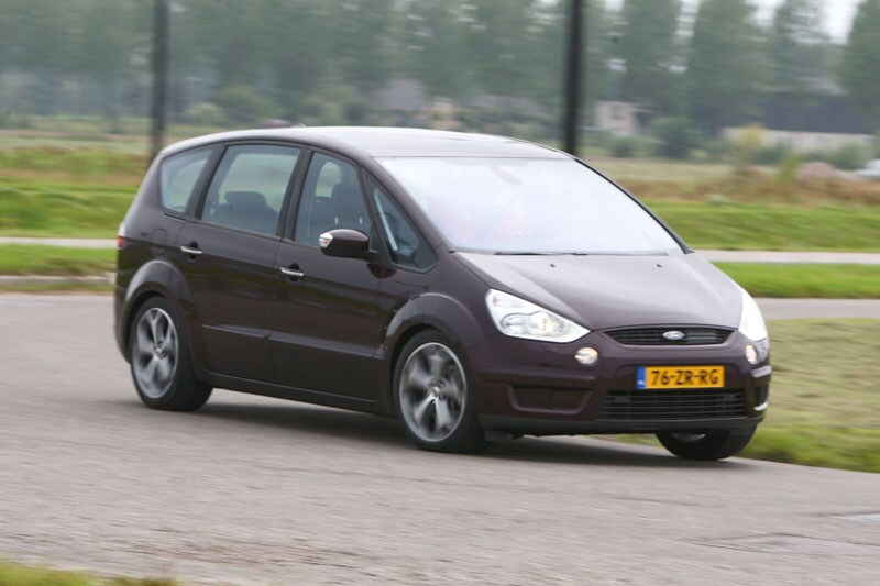 Ford S-Max