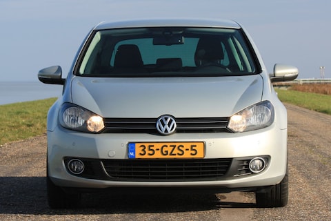 Low-tech Golf op LPG 