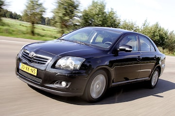 Toyota Avensis 2.2 D-4D D-CAT Executive