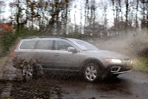 Volvo XC70 D5 Summum (2008)