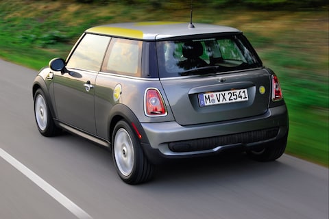 Mini E rijdt ook in Berlijn