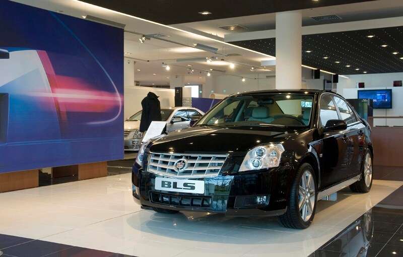 Kroymans Cadillac-showroom