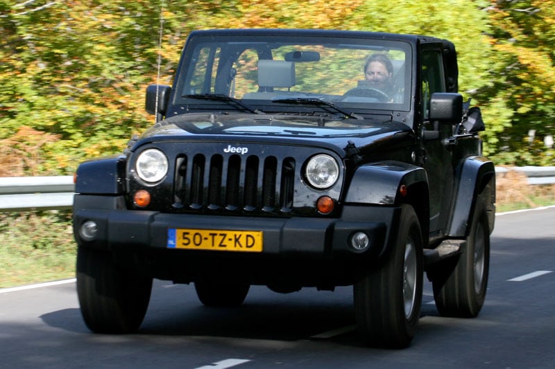 Jeep Wrangler 3.8 Sahara