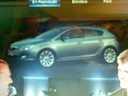 Opel Astra spionage