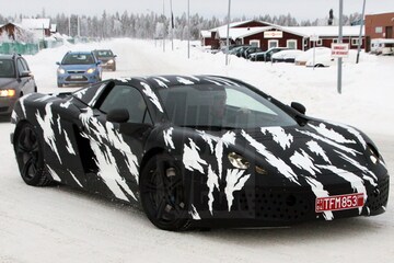 McLaren P11 (foto: Carpix)