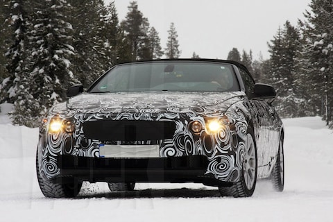 BMW 6-serie met slecht zittend dak