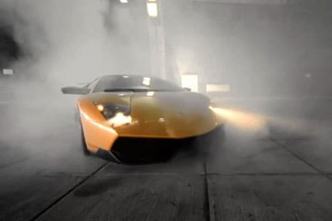 Driftende Murciélago LP 670-4 SuperVeloce