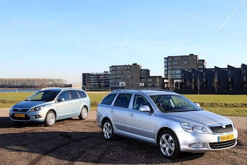 Skoda Octavia Combi 1.4 TSI  Ford Focus Wagon 1.8