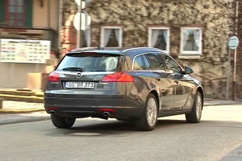 Opel Insignia Sports Tourer (2009) - Test