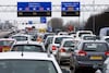 File op de A9 na vliegtuigcrash | Foto:ANP