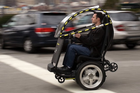 Stadszoemer van GM en Segway