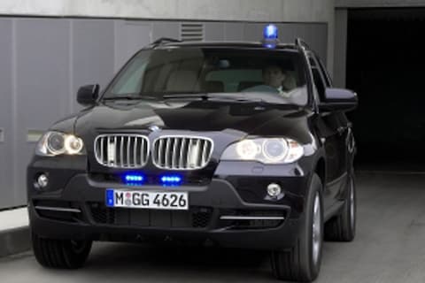 BMW X5 Security Plus: AK47-proof