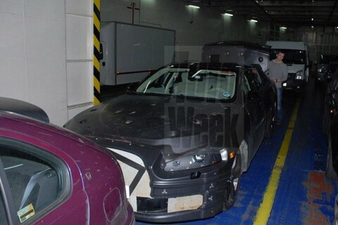 Jaguar XJ op de ferry