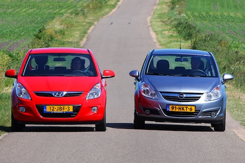 Test: Hyundai i20 1.2i DynamicVersion - Opel Corsa 1.2 16V Edition
