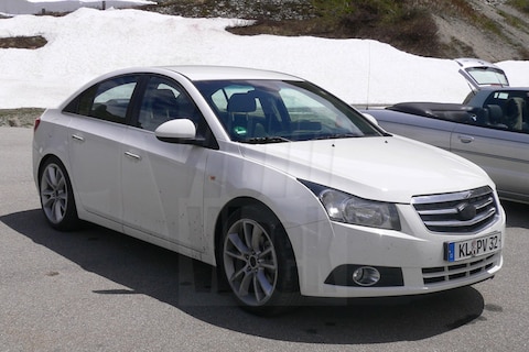 Buick test met Cruze-kloon