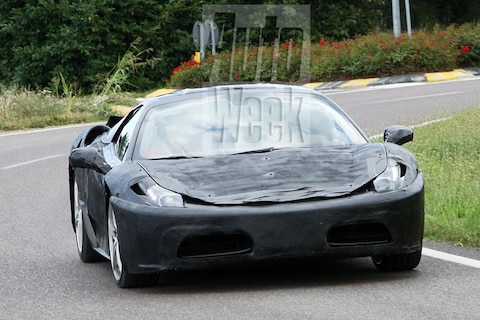 De echte Ferrari F450 in het openbaar