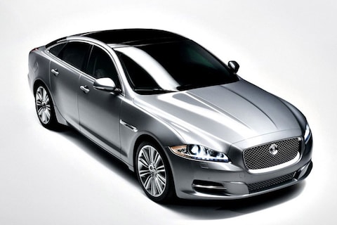 Vanaf 21:15 uur Live: onthulling nieuwe Jaguar XJ