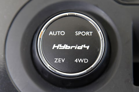 Peugeot werkt aan eigen 'Prius'