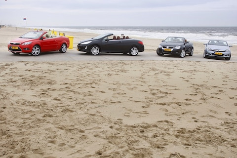 Ford Focus Coupé-Cabriolet 2.0 16V - Opel Astra TwinTop 1.8 - Peugeot 308 CC 1.6