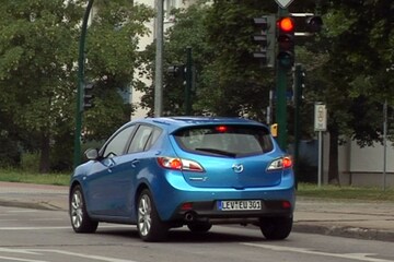Mazda 3 i-stop