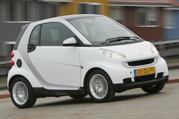Smart Fortwo MHD 52 kW Coupé 
