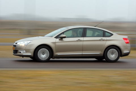 'Eind dit jaar nieuwe motoren Citroën C5'