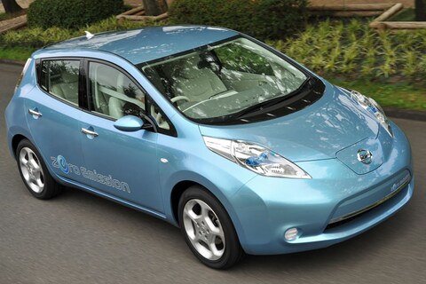 Nissan klaar voor accuproductie Leaf