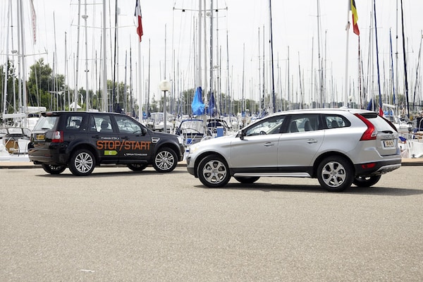 Volvo XC60 Drive-Land Rover Freelander