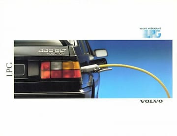 Brochures Volvo 340 - Folders