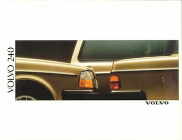 Brochures Volvo 240 - Folders