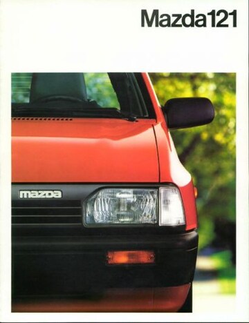 Brochures Mazda 121 - Folders