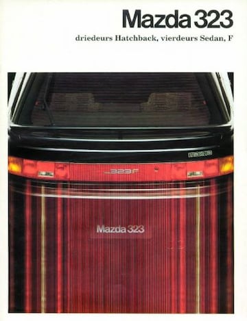 Brochures Mazda 323 - Folders