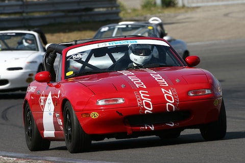 AutoWeek racet mee in de MaX5 cup